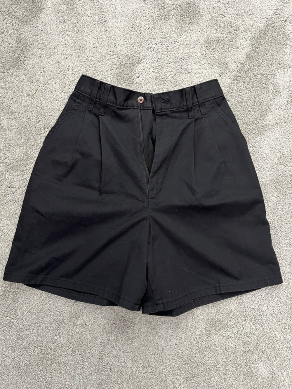 Vintage womens Size 8 average Chic Khakis black mom shorts